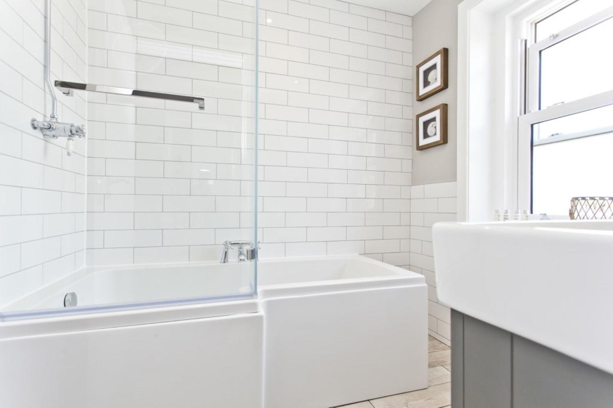 Bournecoast - Coastguard Cottage - Sea View - Garden - Hot Tub - Hb6098 บอร์นมัธ ภายนอก รูปภาพ